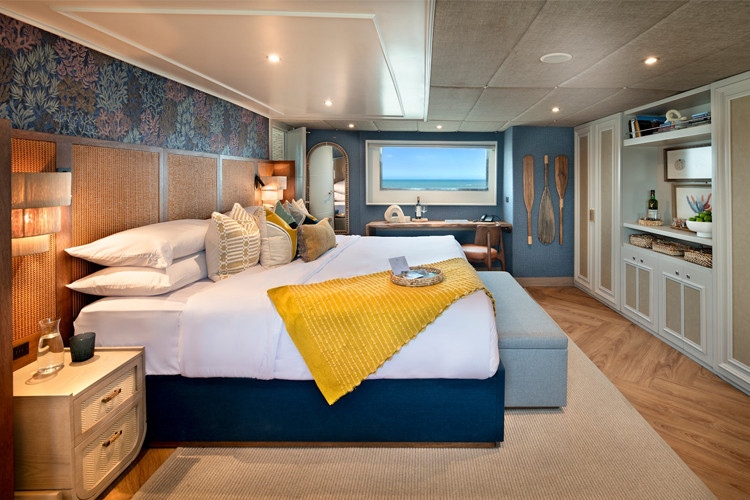 Deluxe View Suite